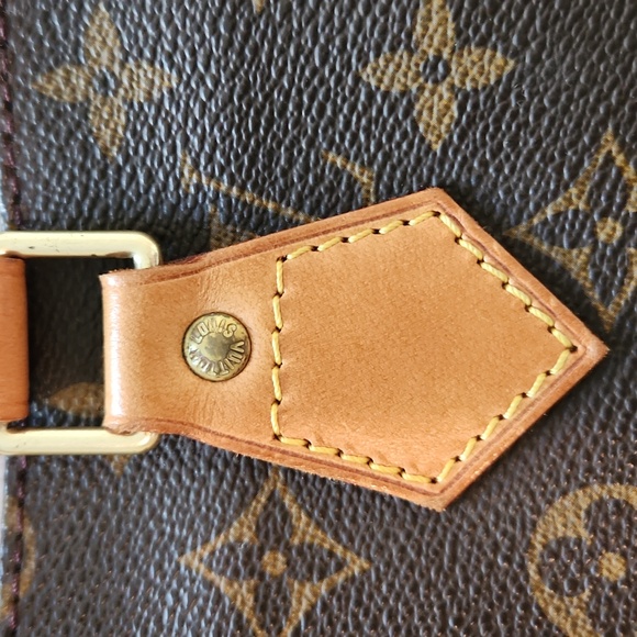 Vintage 90s Louis Vuitton Magazine Bag - Picture 4 of 17